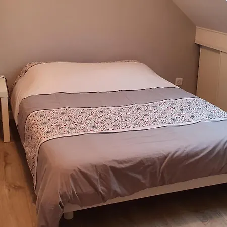 בית נופש Charmante Maison De לה מאנש